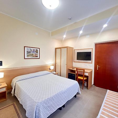 Il Nocchiero City Hotel Soverato Marina Ngoại thất bức ảnh