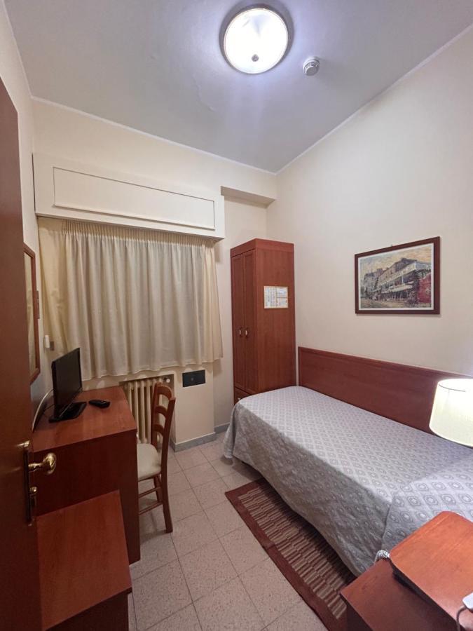 Il Nocchiero City Hotel Soverato Marina Ngoại thất bức ảnh