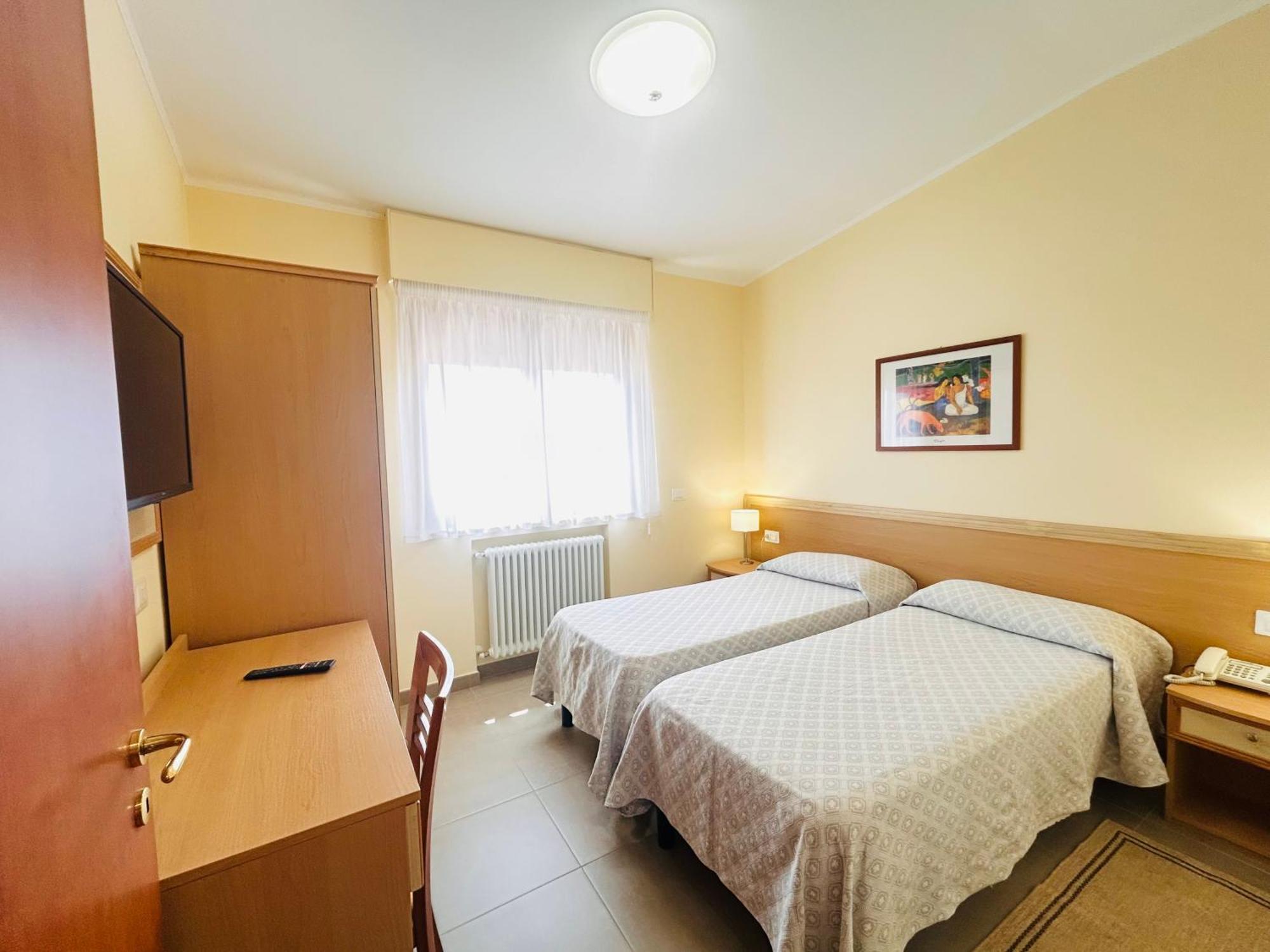 Il Nocchiero City Hotel Soverato Marina Ngoại thất bức ảnh