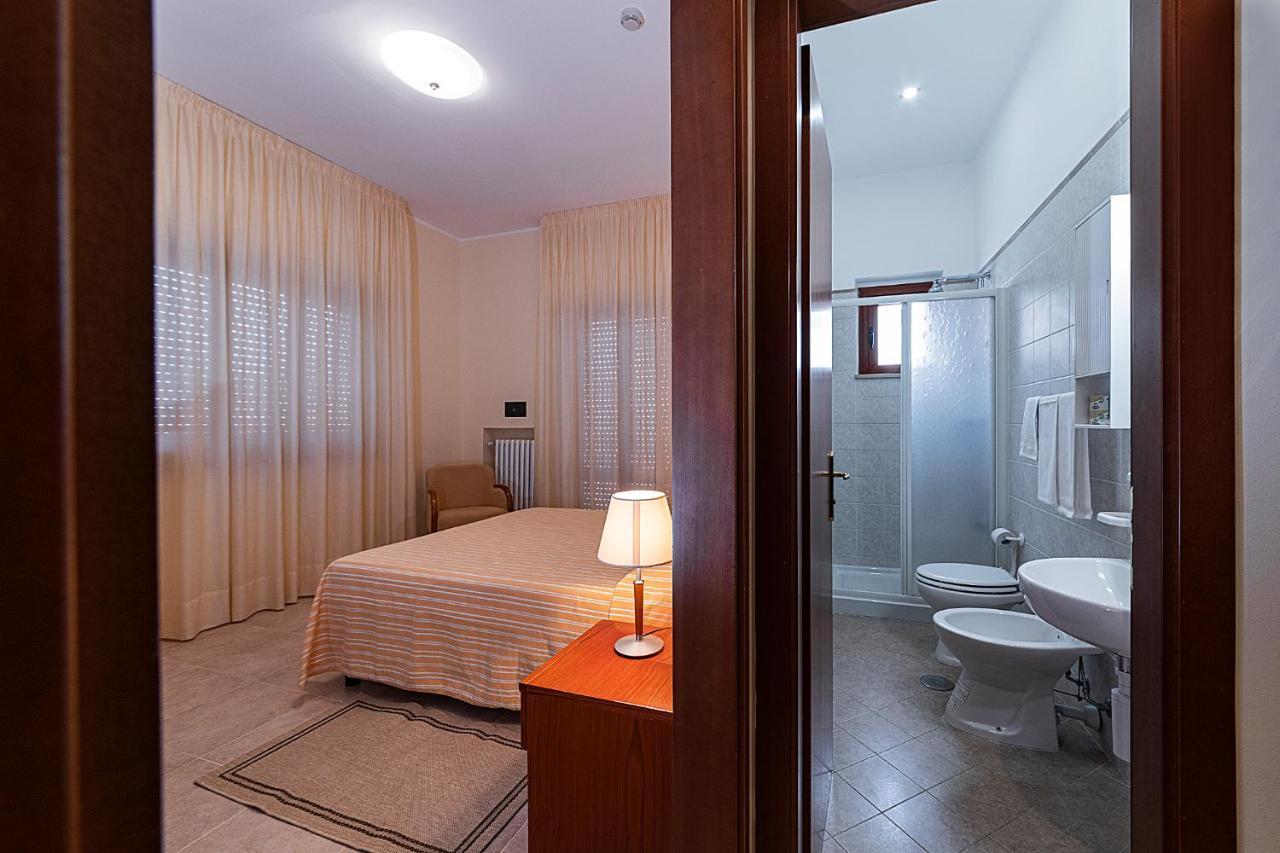 Il Nocchiero City Hotel Soverato Marina Ngoại thất bức ảnh